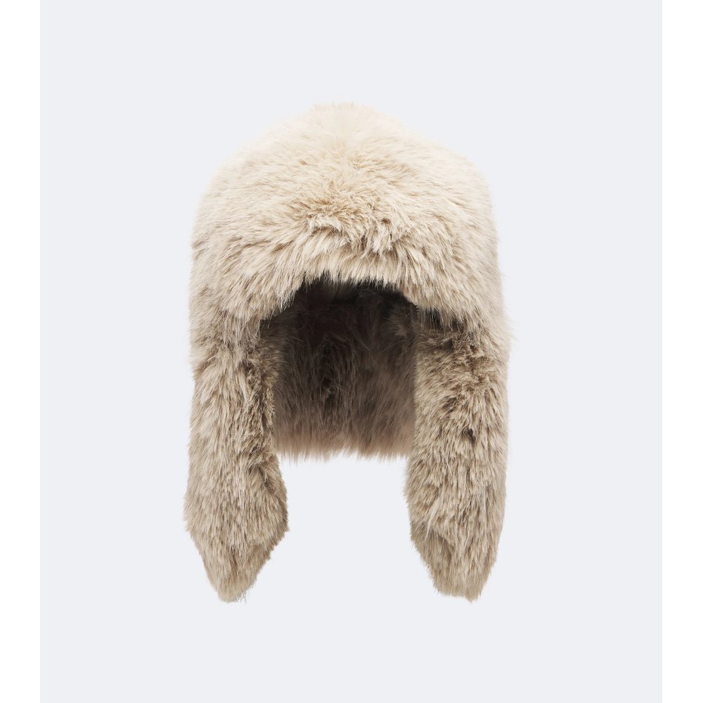 Artic aviator hat 1