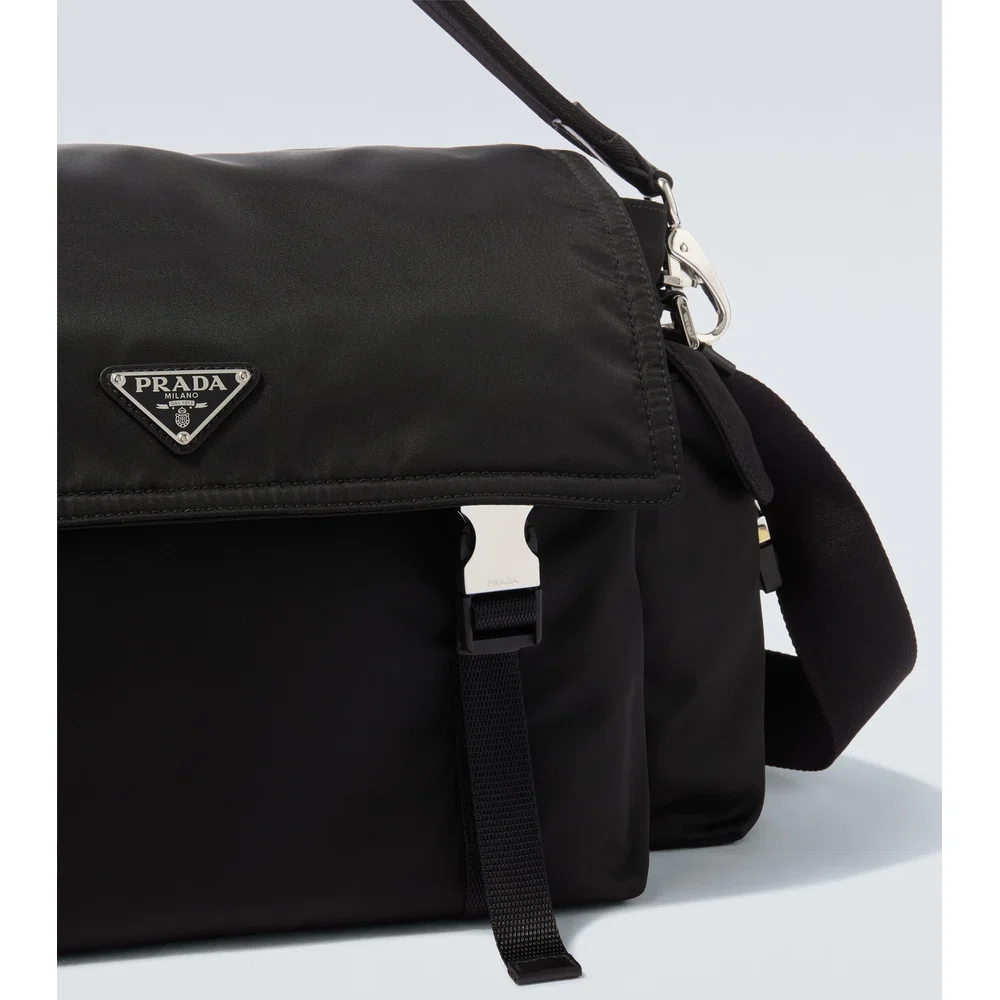 Сумка-мессенджер Prada Explore Re-Nylon 6