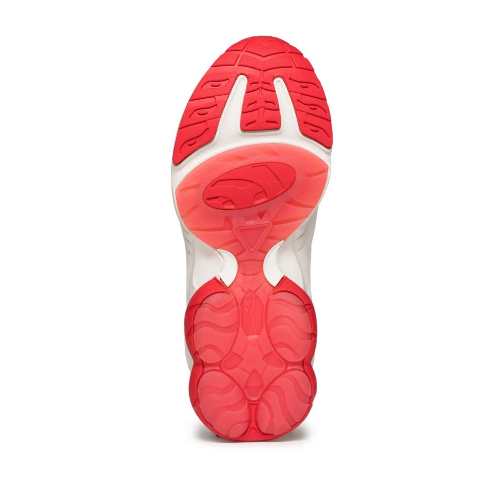 Кроссовки DMX Run 6 Modern из коллаборации с KANGHYUK 3