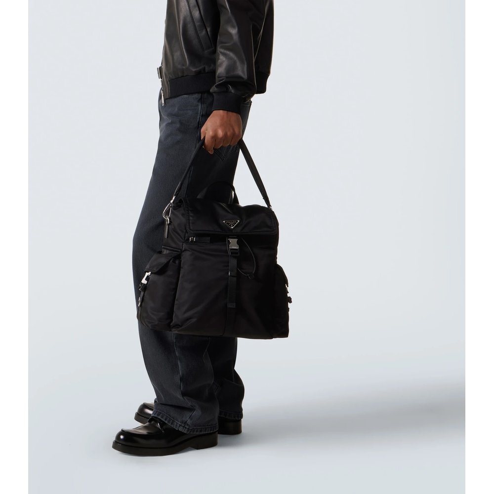 Prada Explore рюкзак из Re-Nylon 2
