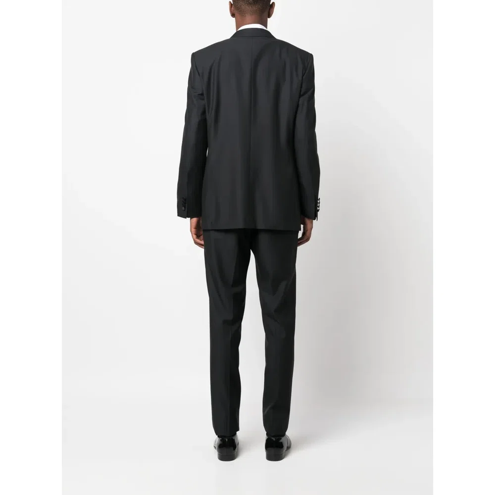 Single-breasted wool suit 4