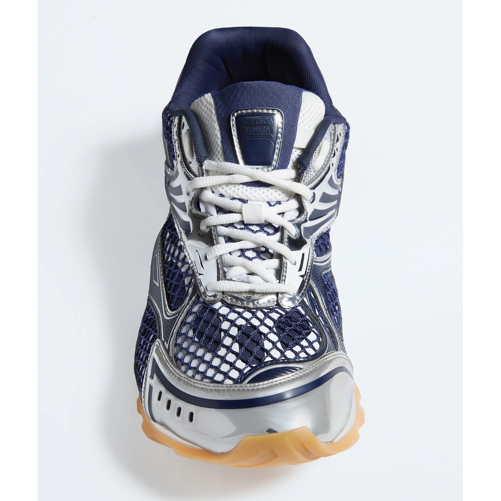 Orbit Sneaker 4