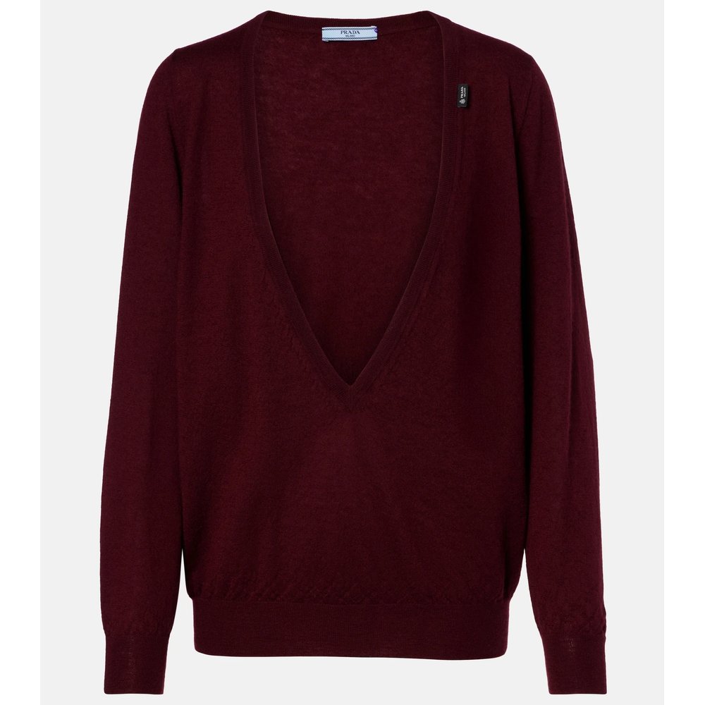 Cashmere sweater 1