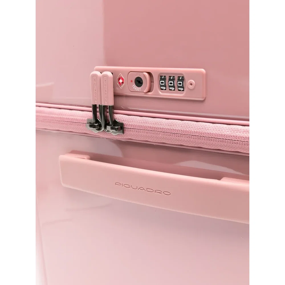 Чемодан Hardside Spinner 3