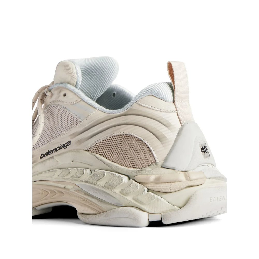 Кроссовки с сетчатыми вставками Triple S.2 5