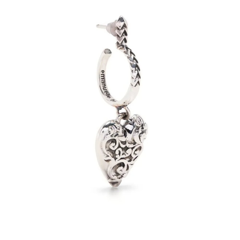 Arabesque heart earring 1