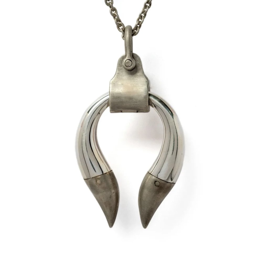 Серебряное колье Hathor 1