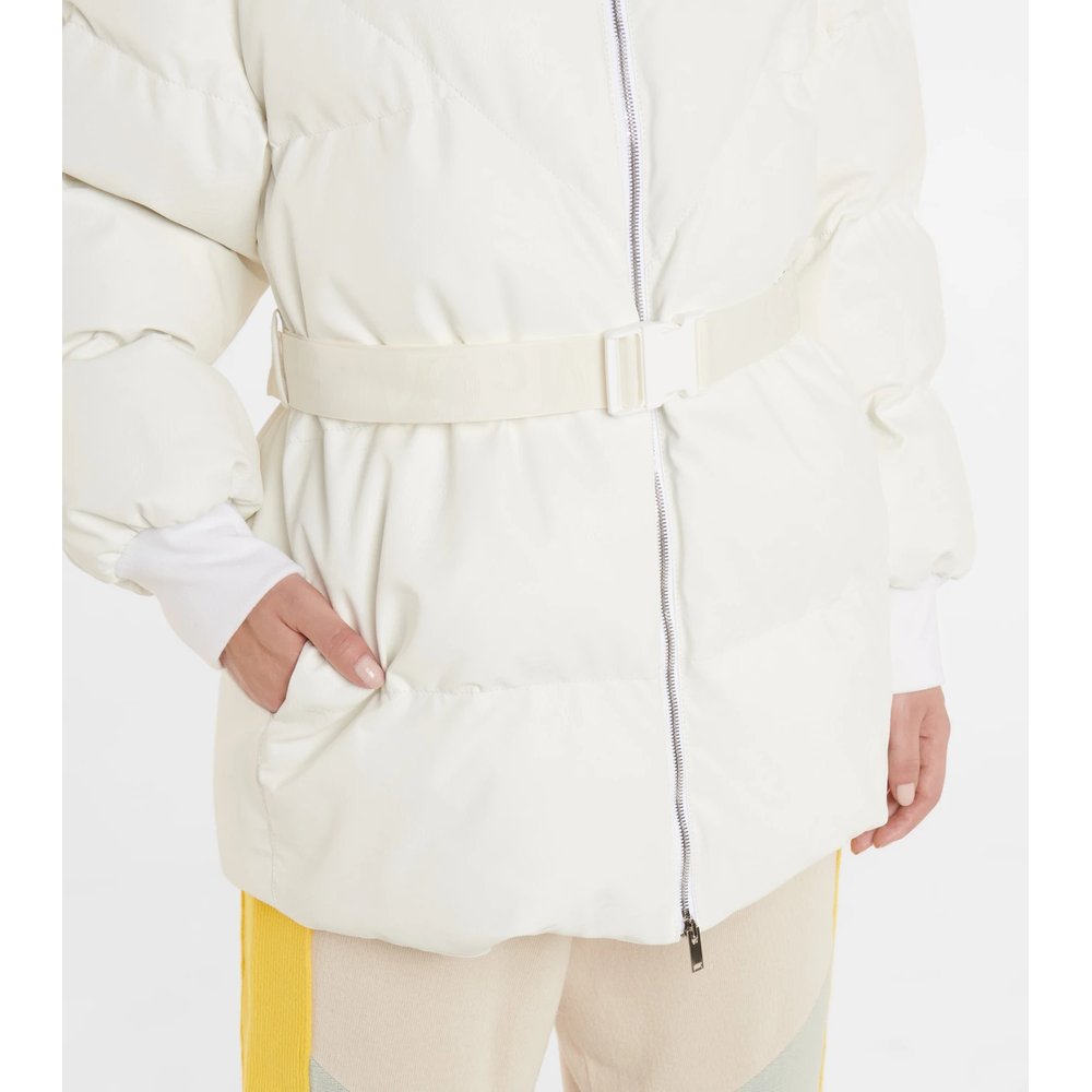 Hooded puffer jacket 5