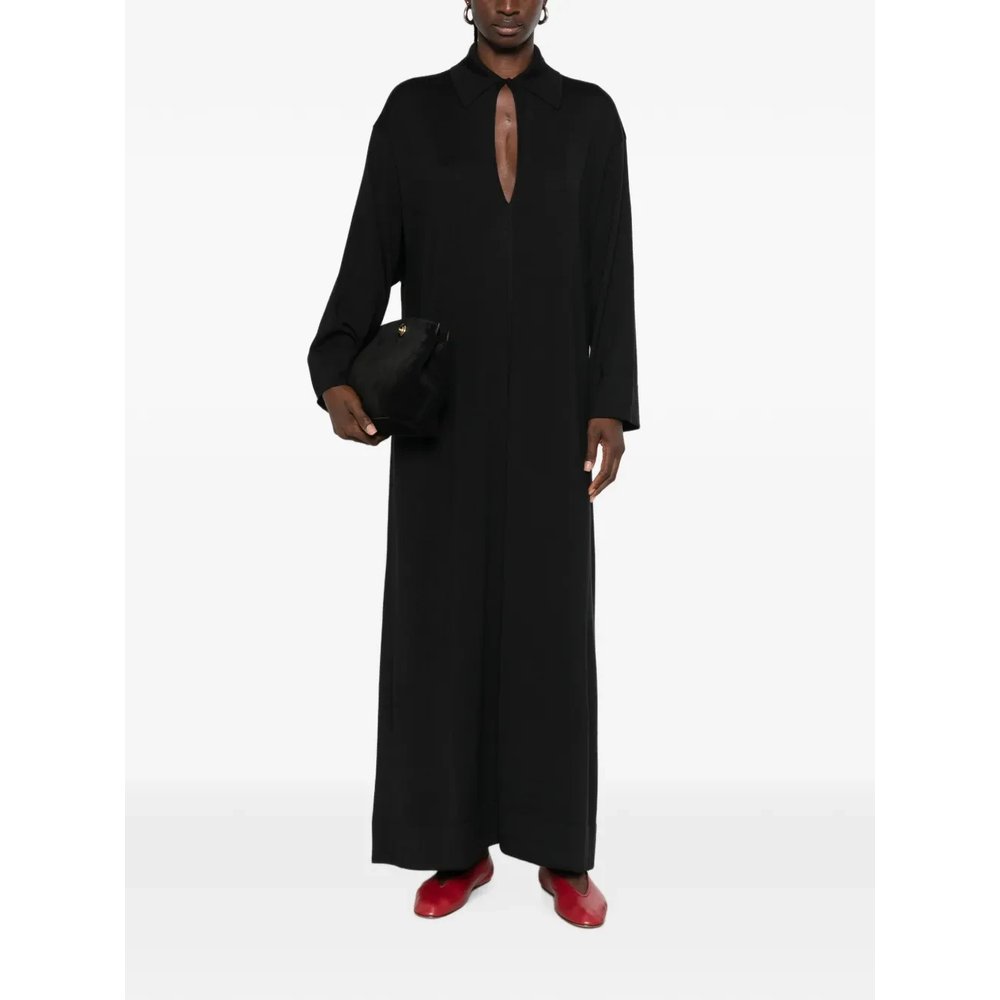 Вязаный кафтан с вырезами 2