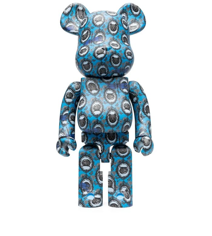 Фигурка Be@rbrick Mirror из коллаборации с Robe Japonica